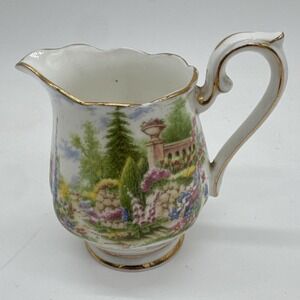 Royal Albert Kentish Rockery creamer Smooth Base English Garden
